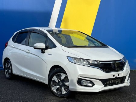 2019 Honda Fit L-PACKAGE 1.5 HYBRID // FULL SERVICE HISTORY // ADAPTIVE CRUISE CONTROL // DIGITAL CLUSTER €13,750
