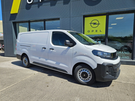 2025 Opel Vivaro  €26,950