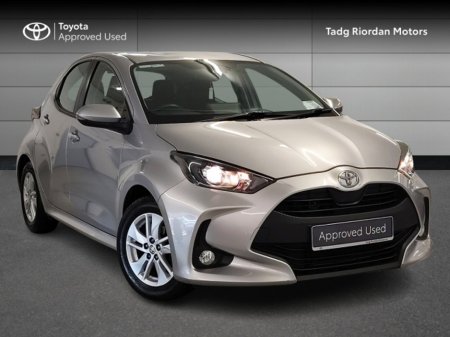 2021 Toyota Yaris 1.0 LUNA