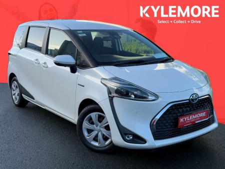 2019 Toyota Sienta 1.5 HYBRID 7 SEATER