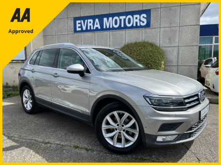 2017 Volkswagen Tiguan HIGHLINE AUTOMATIC 1.4 PETROL //MASSIVE SPEC//HEAD UP DISPLAY//HEATED REAR SEATS//LOW MILES// €23,950