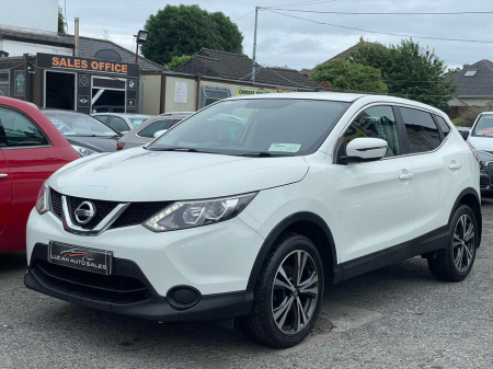 2017 Nissan Qashqai VAN Low Mileage €9,950