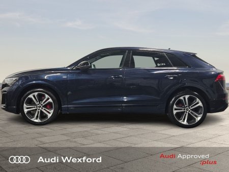 2026 Audi Q8 Audi Q8 SUV Competition TFSI e quattro 360 kW tiptronic *NEW CAR AVAILABLE FOR IMMEDIATE DELIVERY* €123,675