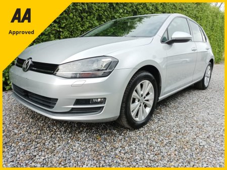 2016 Volkswagen Golf HIGH SPEC 1.2 TSI AUTO ONLY 44,332kms JUST FULLY SERVICED 4 NEW TYRES 2 YEARS NCT ONE YEAR ROADTAX COMFORT ACCESS LED LIGHTS CRUISE CONTROL MULTIFUNCTION STEERING WHEEL