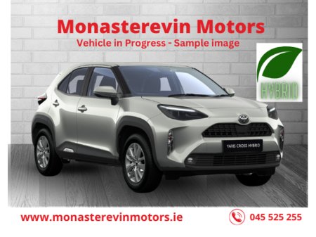 2025 Toyota Yaris Cross LUNA