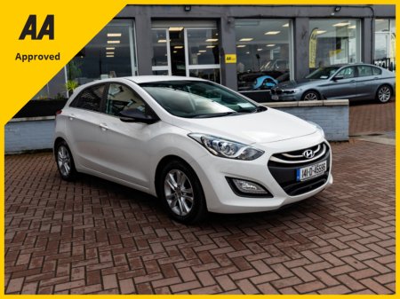 2014 Hyundai i30 1.4 T-GDI SE EDITION 100BHP 5DR HATCHBACK // STUNNING CAR FINISHED IN WHITE // BUY WITH CONFIDENCE AA AND SIMI APPROVED DEALER 2025 // FINANCE ARRANGED // ALL TRADE INS WELCOME //