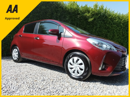 2019 Toyota Yaris 1.3 AUTO 4 CYLINDER ENGINE WITH TOYOTA SAFETY SENSE SPECIAL EDITION HALF LEATHER WITH SUEDE INTERIOR ALL ROUND PARKING SENSORS ONLY 39,660KM FACTORY IMMOBILISER 2 FACTORY REMOTE KEYS 2 YEARS NCT €15,750