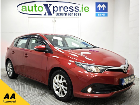 2016 Toyota Auris 1.2T Luna Reversing camera €12,995