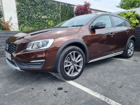 2018 Volvo V60 2.0 D4 AUTO / CROSS COUNTRY / LUX TOP SPEC / TAX €280