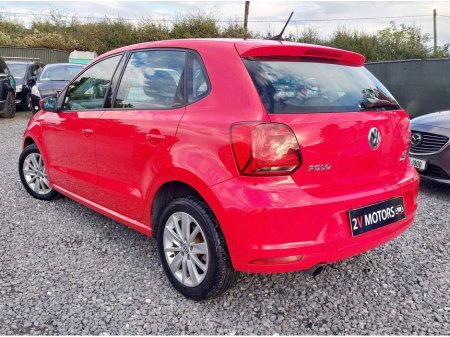 2015 Volkswagen Polo DBA-6RCJZ 5DR AUTO €10,750