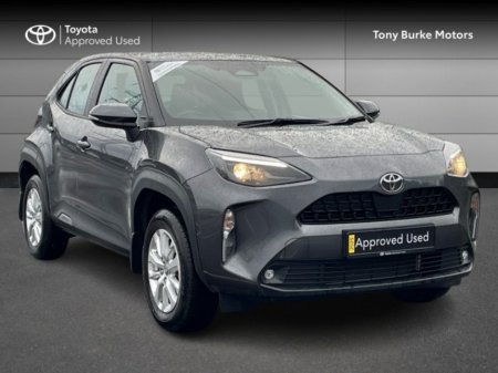 2025 Toyota Yaris Cross - Save EUR 4,000 - Luna - 1.5 Hybrid - Automatic - EUR 180 Tax // Remote Central Locking // Front Electric Windows // Rear Electric Windows // Electric Mirrors // Finger Tip Stereo Controls