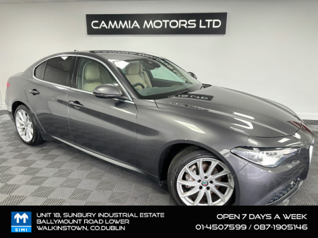 2019 Alfa Romeo Giulia ALFA ROMEO GUILIA*HARMAN KARDAN*CREAM LEATHER HEATED SEATS*FINANCE AVAILABLE & TRADE INS WELCOME*