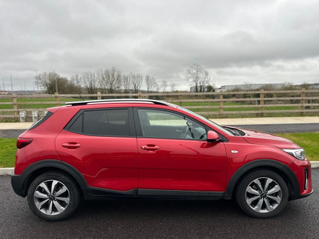 2021 Kia Stonic 1.0 K2 warranty to 2028 *MANUFACTURER WARRANTY* PRESTINE CONDITION* Climate Control, Wireless Smartphone Control, Reversing Camera, Multi-Function Ste