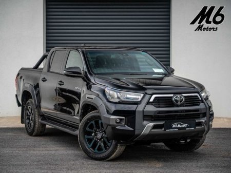 2025 Toyota Hilux 2 8D4D INV X *252 Reg - delivery mileage*