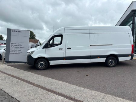 2022 Mercedes-Benz Sprinter 317LWB HIGH ROOF