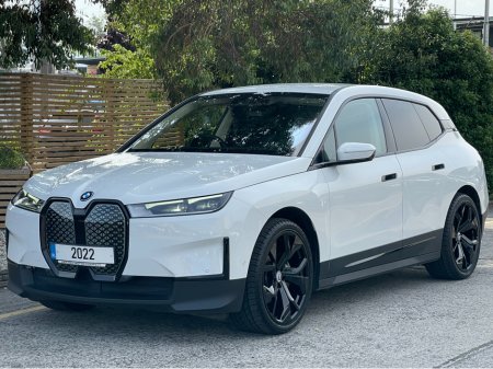 2022 BMW iX XDRIVE40 SPORT ...HARMAN SOUND SYSTEM...DRIVER SEAT MASSAGE ..  FINANCE AVAIALBLE...WARRANTY INCLUDED
