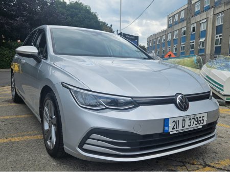 2021 Volkswagen Golf 1.5 E TSI LIFE EVO 150PS