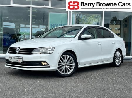 2017 Volkswagen Jetta HIGHLINE 2.0 TDI MANUAL 5SPEED 110BHP 4DR €17,950