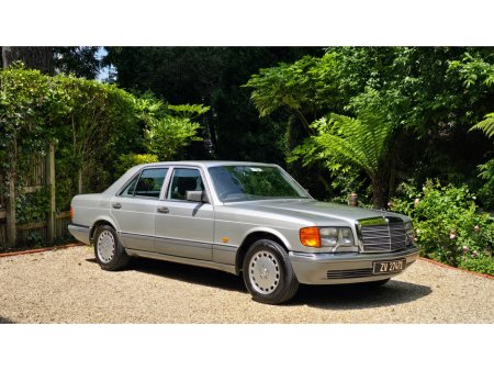 1989 Mercedes-Benz 300  €15,950