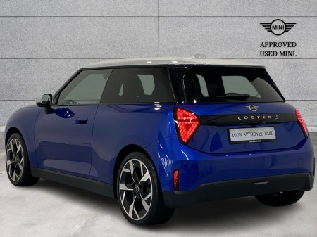 2024 MINI Hatch COOPER Cooper SE Classic