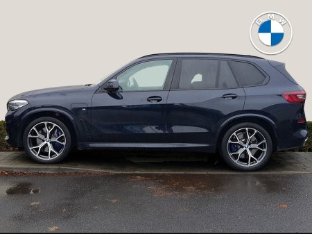 2021 BMW X5 xDrive45e M Sport Pro €62,995