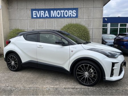 2020 Toyota C-HR GR AUTOMATIC HYBRID 1.8 PETROL //HIGH SPEC//RARE SPEC//