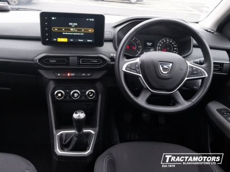 2023 Dacia Jogger COMFORT TCE 110 5DR 7 SEATS €17,499