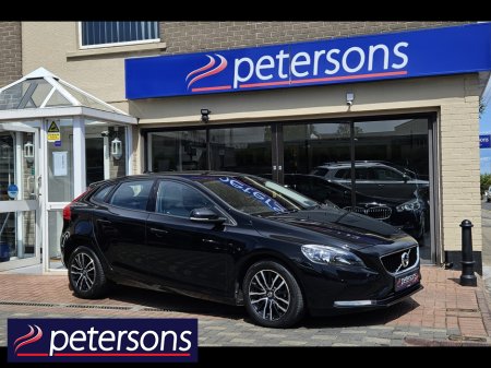 2017 Volvo V40 D2 MOMENTUM EDITION 5DR - LOW MILEAGE