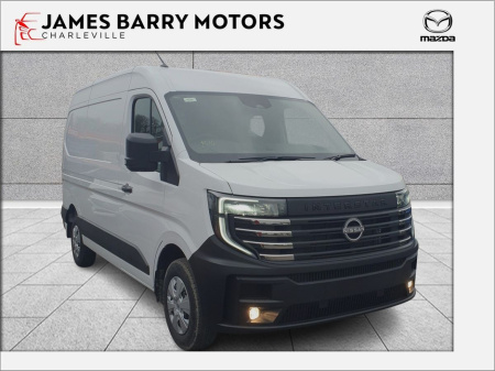 2025 Nissan Interstar L2 H2 SV
