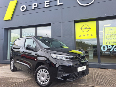 2025 Opel Combo 