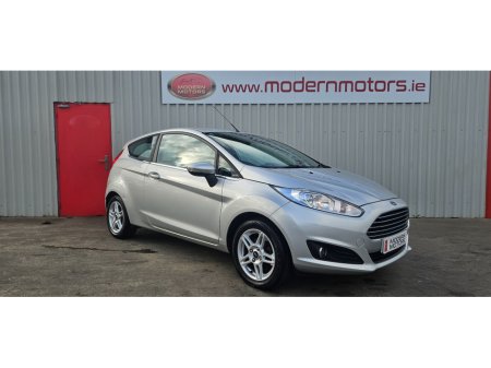2013 Ford Fiesta ZETEC 1.0 eco low miles