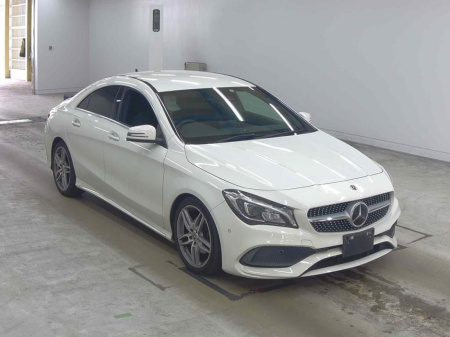 2017 Mercedes-Benz CLA Class CLA180 AMG LINE AUTOMATIC / 47k KMs / Reverse Camera