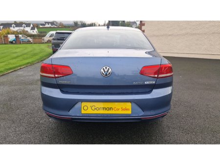 2017 Volkswagen Passat SE BUSINESS TDI DSG BLUEMOTION TECHNOLOGY €16,950