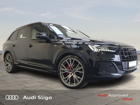 2023 Audi Q7 3.0TDI 231HP S-LINE quattro AUTO - Black Edition - €106,950