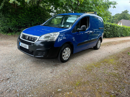 2018 Peugeot Partner ACTIVE 1.6 BLUE HDI 75 PANELLE €5,999
