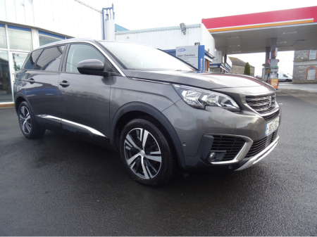 2018 Peugeot 5008 ALLURE 1.2 130 4DR