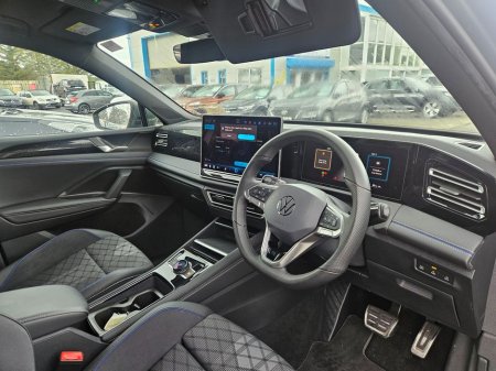 2024 Volkswagen Tiguan RLine 2.0tdi DSG 150HP €54,990