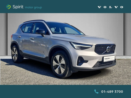2024 Volvo XC40 T4 211hp 