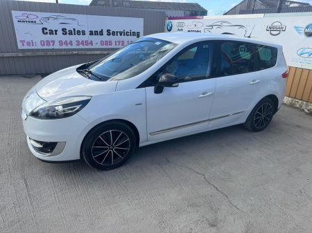 2012 Renault Grand Scenic 3 BOSE1.5 DCI 110 BOSE 1.5 4DR