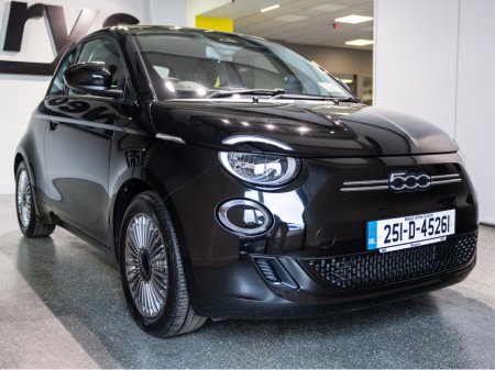 2025 Fiat 500e ICON 42KWH 3DR AUTO €23,450