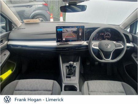 2025 Volkswagen Golf GOLF EDITION 75 1.5 TSI 116HP ( DEMO ONLY 5.000 KMS ) €33,900