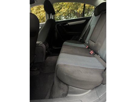 2014 Volkswagen Passat 1.6 TDI 105PS 4DR BLUEMOTION TECHNOLOGY €6,950