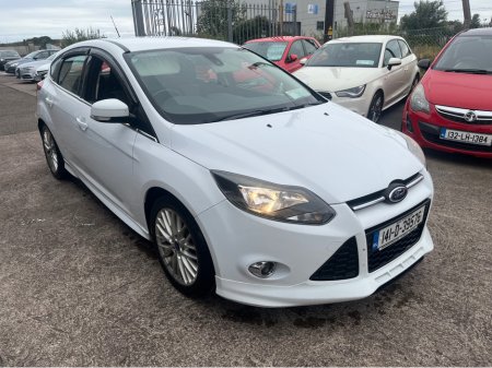 2014 Ford Focus 1.0 ECOBOOST ZETEC S 125 125PS 5DR €8,500