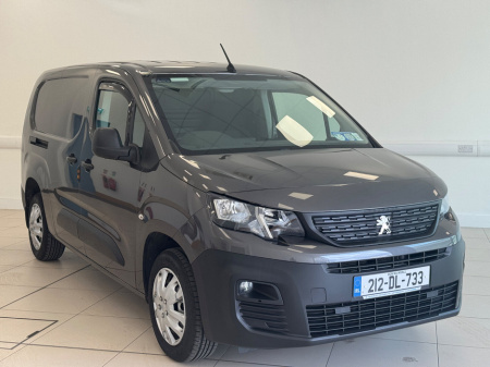 2021 Peugeot Partner  €16,000