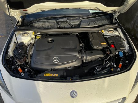 2015 Mercedes-Benz CLA Class 2015 Merc CLA 180 AMG, huge spec 18