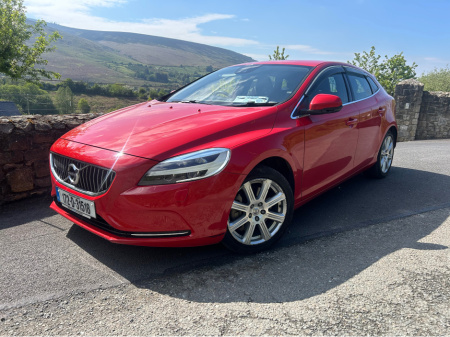 2017 Volvo V40 DBA-MB4154T 5DR A