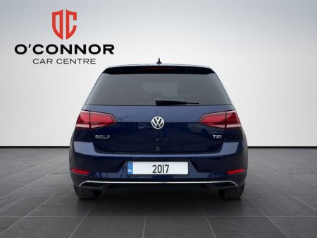 2017 Volkswagen Golf “Comfortline by name, comfort by nature.” €15,888