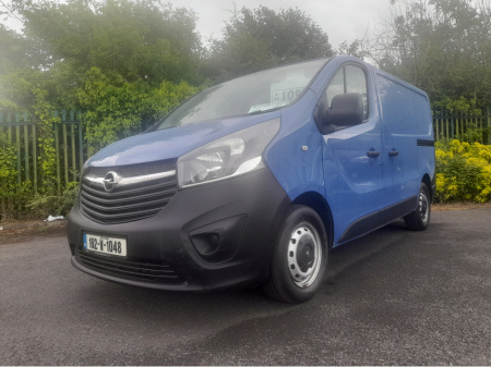 2016 Opel Vivaro Bus Van €10,950