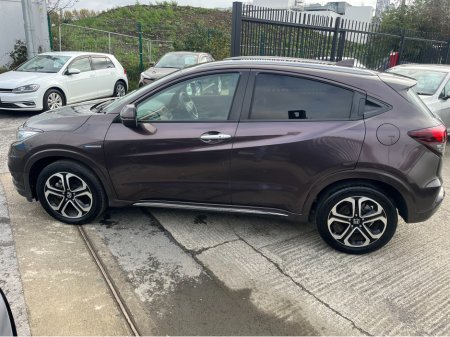 2020 Honda HR-V 1.5 HYBRID AUTO LOW KMS HIGH SPEC €21,950