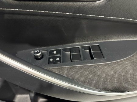 2025 Toyota Corolla HATCHBACK HYBRID LUNA AUTO